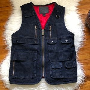 TRUE RELIGION ZIPPER VEST